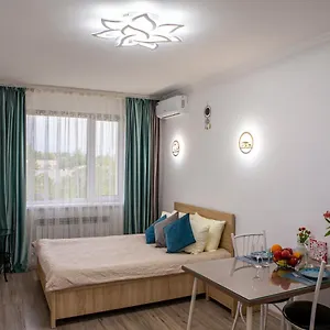 https://uutnaya-studia-s-vidom-na-gory.hotels-of-almaty.com