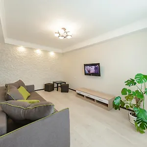 https://apartment-on-iordanskaya-22.hotels-of-kiev.com
